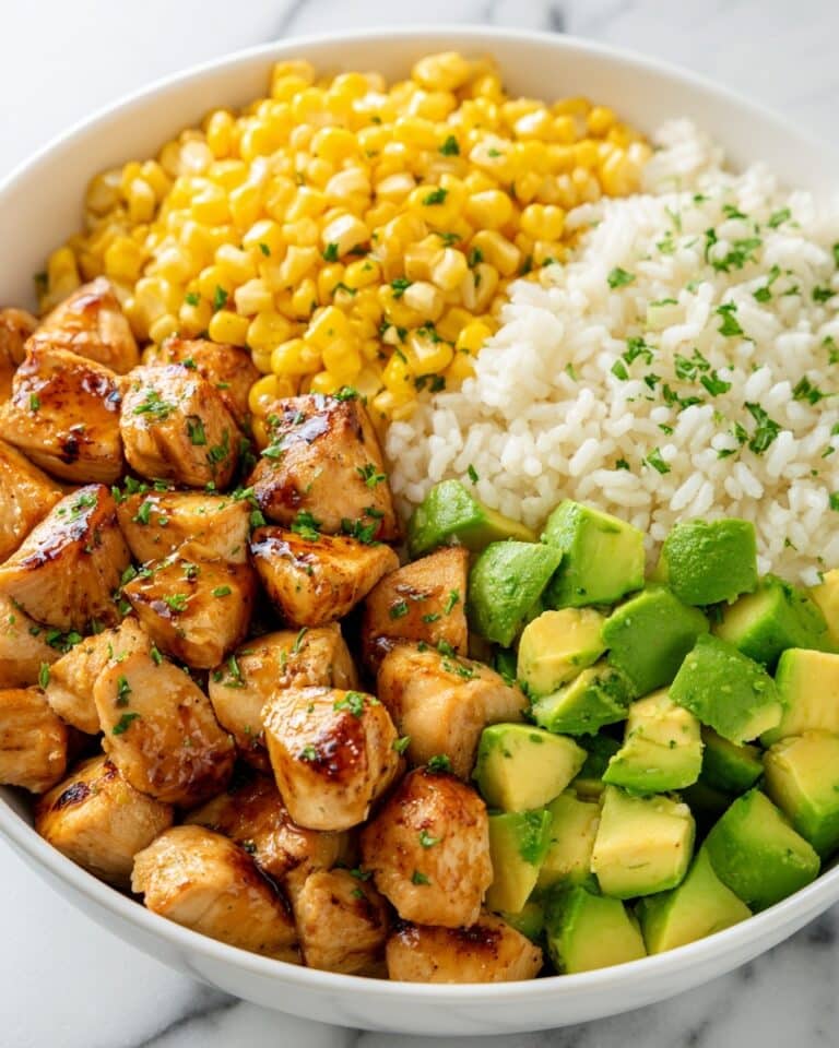 Hot Honey Chicken Bowls: Sweet, Spicy & Ready to Rock Your Dinner Recipe