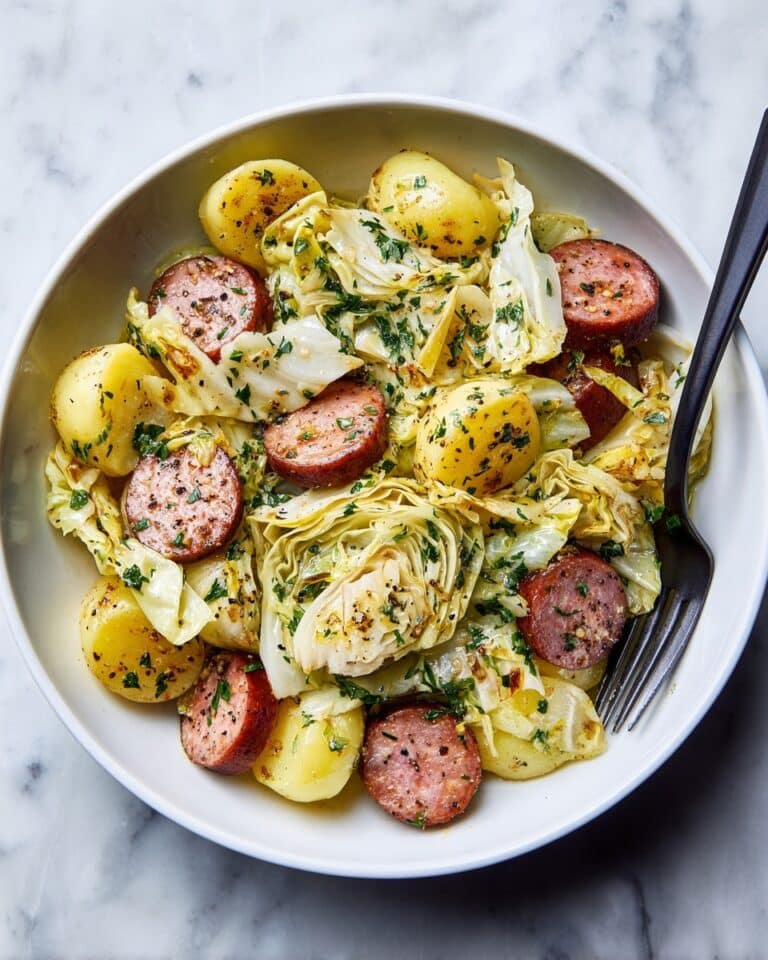 Slow Cooker Cabbage, Potatoes, and Smoked Sausage Recipe